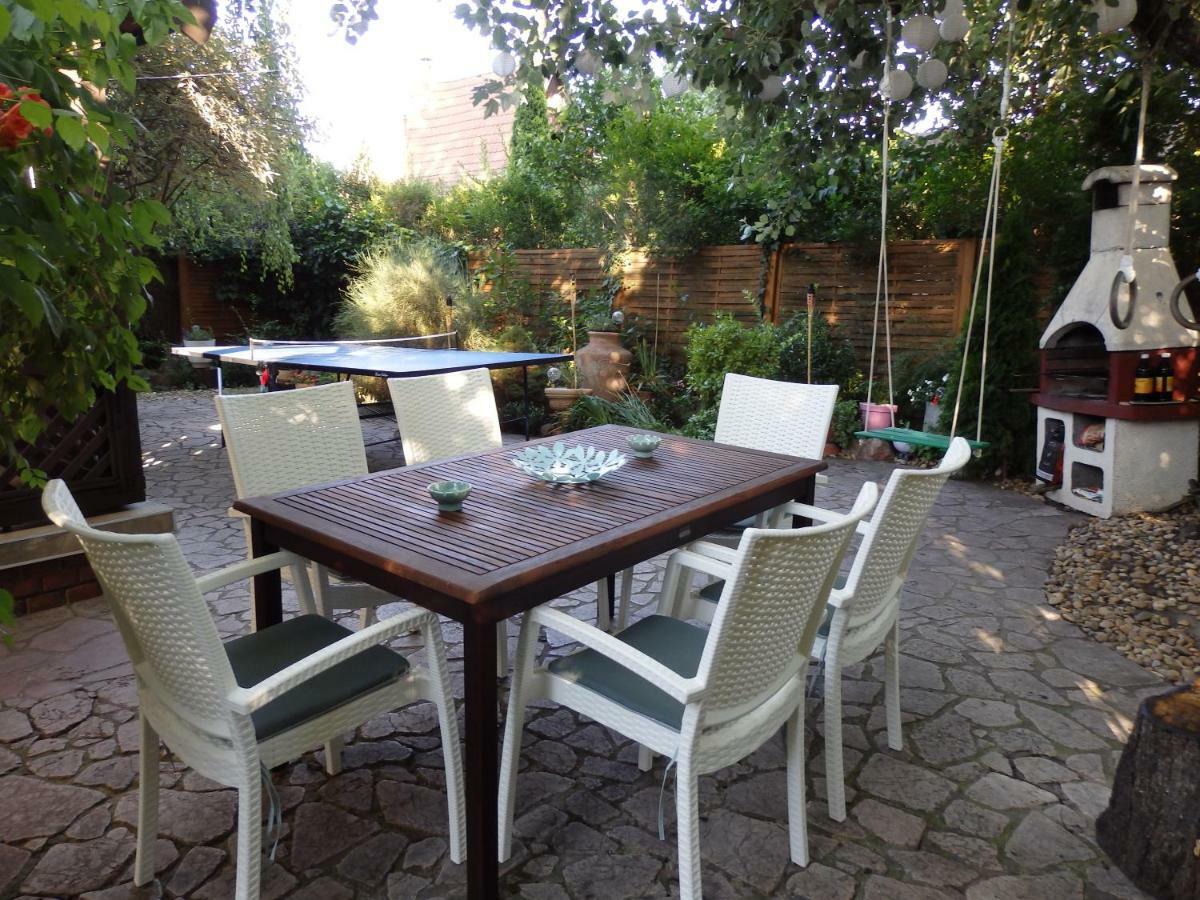 Orgona Vendeghaz Villa Velence Luaran gambar